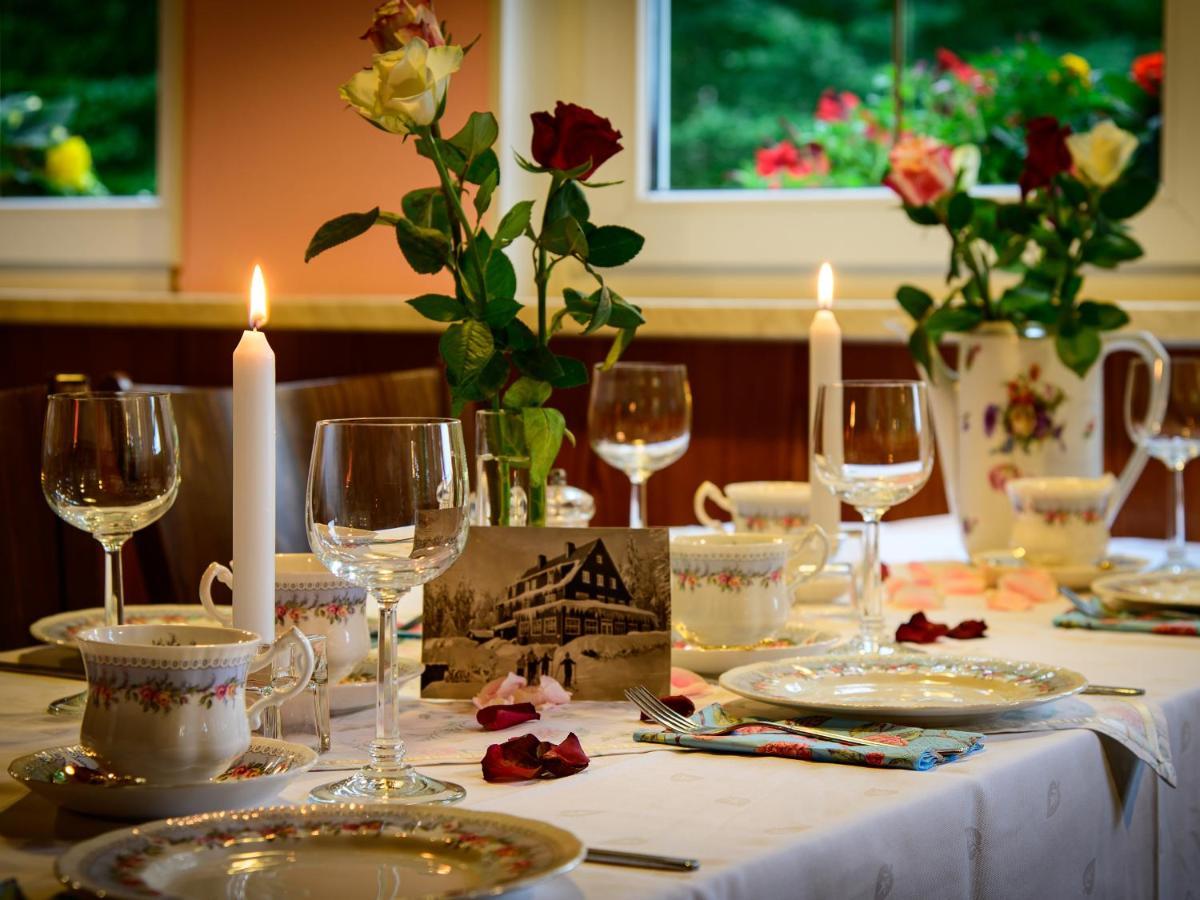 Herberge Zur Rose Brotterode Bagian luar foto