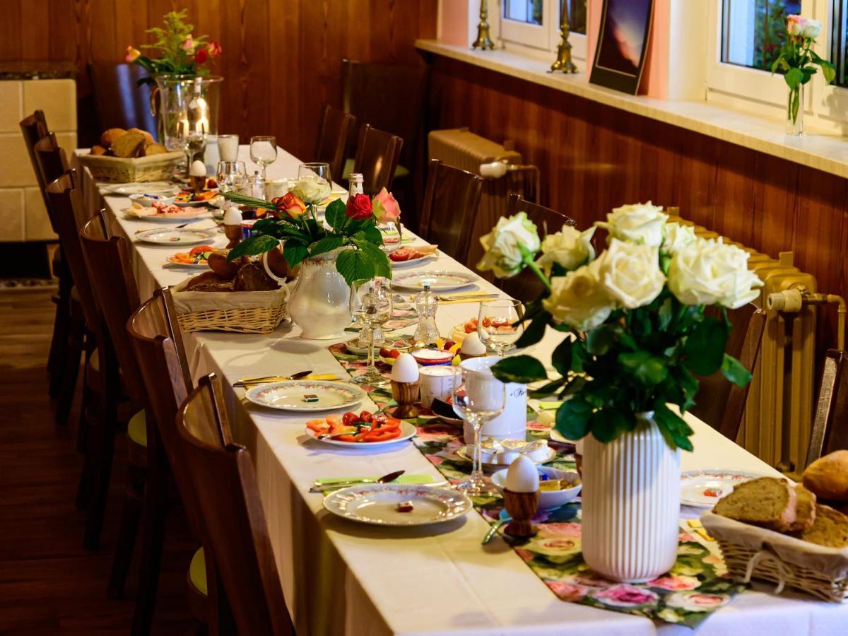 Herberge Zur Rose Brotterode Bagian luar foto